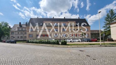 Ihre moderne, stylische und energiesparende 3 Raum-Wohnung mit riesigem Balkon in Glauchau