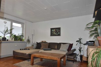 Schöne 4-Zimmer-Wohnung mit Balkon und Gartenanteil!