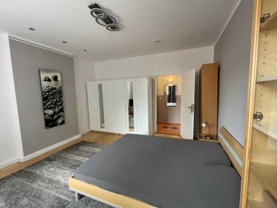 Frisch renovierte hübsche Wohnung für ab 6 Monate bis 2 Jahre in Berlin Konradshöhe (Reinickendorf)