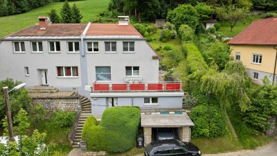 Ruhiges Wohnen am Waldrand - Doppelhaushälfte mit Blick auf die Burgruine Gösting