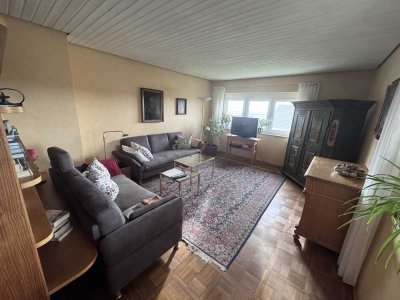 Großzügige 6-Zimmer-Wohnung mit Garage in Volkach