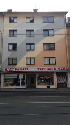 WG geeignet! 4. OG OHNE Aufzug! 3-Zimmer-Wohnung mit Balkon in Duisburg-Hochfeld