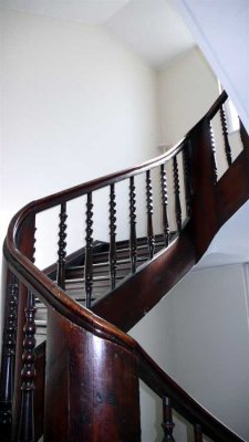 XXL-Wohnung, 6 Räume, Küche, 2Bäder, Erstbezug nach Sanierung, zentrumsnah!