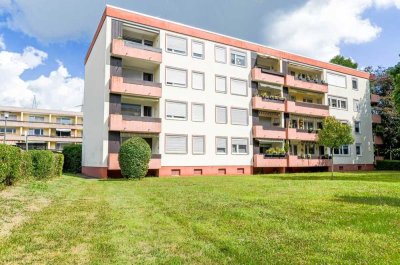 Großzügige 3,5 Zi. Eigentumswohnung in Lev.-Rheindorf mit Loggia* ca. 79 m² Wfl.* Renovierungsbedarf