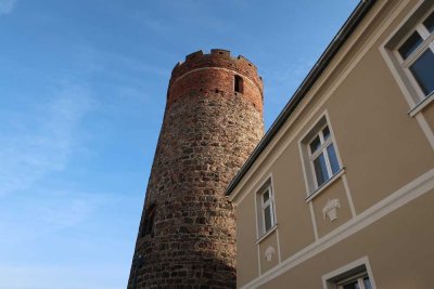 Erstbezug! im Stadtzentrum 2-R-Whg. mit großem Balkon