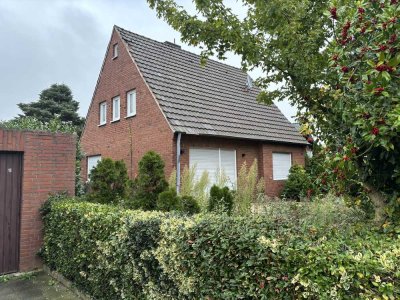 Einfamilienhaus mit Garage und Pkw-Stellplatz in Tönisvorst