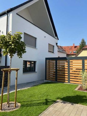 Neuwertige barrierefreie  3.5 Zimmer- Wohnung mit Gartenanteil