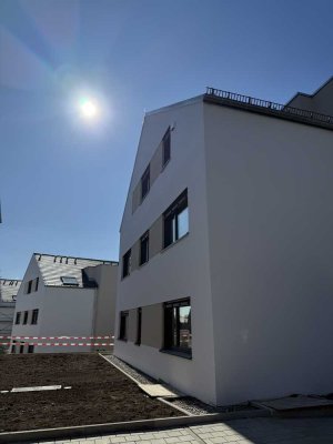 Stilvolle helle 2 Zimmer Wohnung im Neubau