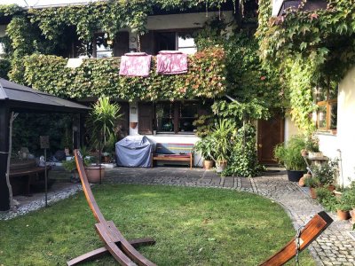 Schönes Reiheneckhaus mit Einbauküche und Garten in Reithofen / Pastetten