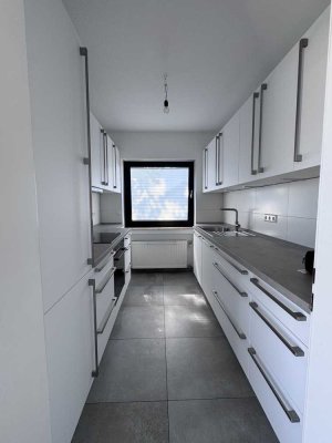 Erstbezug nach Sanierung mit EBK und Balkon: Ansprechende 2,5-Zimmer-Wohnung in Baden-Baden