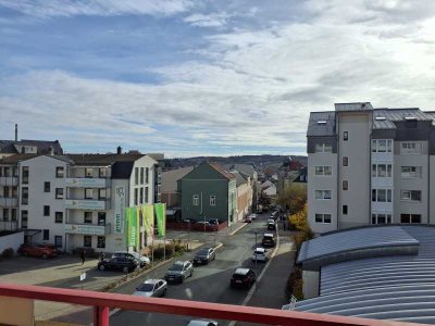 Zentrale 2 -Rauum Wohnung in ruhiger und gepflegter Hausgemeinschaft