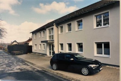 Helle, moderne Wohnung mit Balkon - sehr ruhig und doch zentral