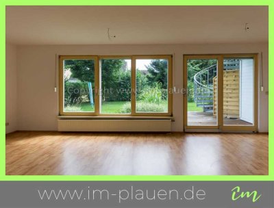 Plauen-Neundorf: 2-Zimmerwohnung mit Terrasse & Garage - Neues Badezimmer