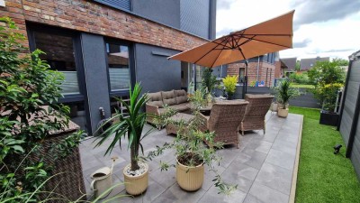 Provisionsfrei: Moderne DHH mit Terrasse, Keller & Stellplatz