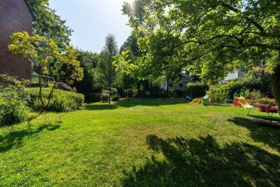 Marienthal: Grün, zentral, im 1. OG mit Balkon!