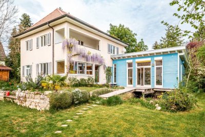 EINDRUCKSVOLLE VILLA - Charmante Villa in ruhiger und zentraler Lage in Singen