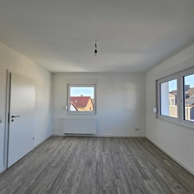 NEU, HELL, SCHÖN – 2-Zimmer-Wohnung im Herzen von Lampertheim