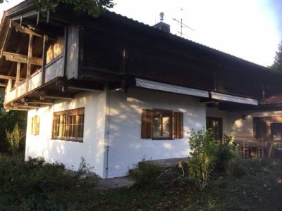 Großes und modernisiertes Einfamilienhaus mit Einbauküche in Dietramszell