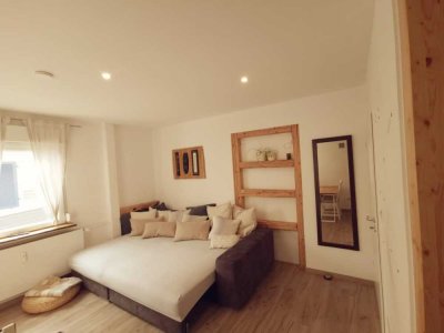 Renovierte 3-Zimmer-Wohnung mit Garten und EBK Stadtnähe in Reutlingen