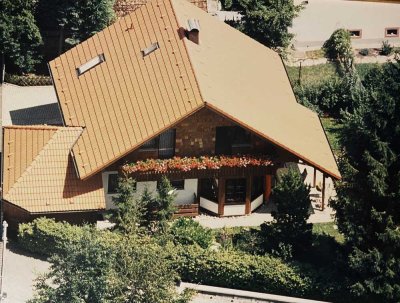 Freistehendes Einfamilienhaus in der Ortsmitte von Steinen