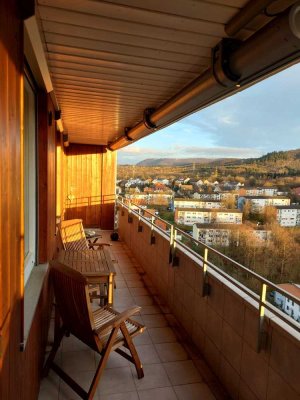 Exklusive 4,5-Zimmer Fernsicht-Wohnung im 17. OG mit Weitblick in Reutlingen/Sondelfingen