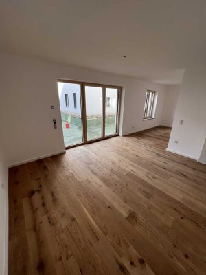 Stilvolle 2-Zimmer-Wohnung mit Terrasse und Garten in Langquaid