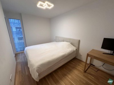 Helle 2-Zimmer-Balkonwohnung ab 01.12., wenige Schritte zur U1 Rennbahnweg