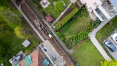NEUER PREIS ! Barrierefrei, großer Garten und Garagenstellplatz inklusive - perfekte Wohnmöglichkeit !