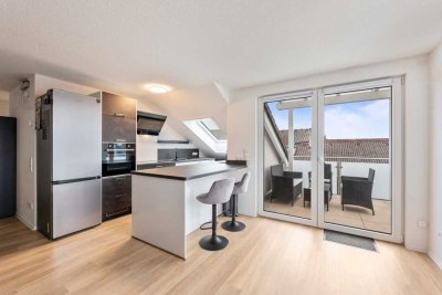 Sehr schöne DG-Wohnung mit Balkon und KFZ-Stellplatz ++ Hohe Energieeffizienz!