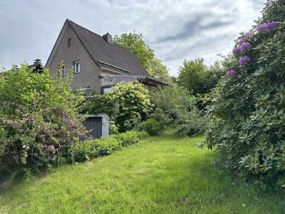 Einfamilienhaus vollverklinkert - Wintergarten - ca. 850 m² Naturgarten für handwerklich Begabte