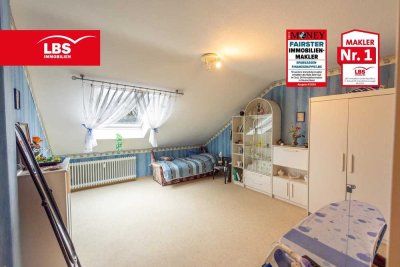 DG-Wohnung in Alt-Sümmern mit Tageslichtbad und Kfz-Stellplatz