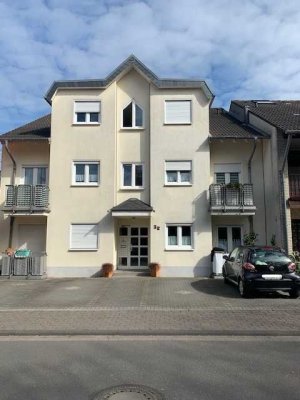 Helle, gemütliche 3-Zimmer-Wohnung in Bornheim-Merten zu vermieten!