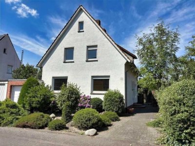 Attraktives Grundstück mit sanierungsbedürftigem Siedlungshaus 
in Toplage von Wiedenbrück-
