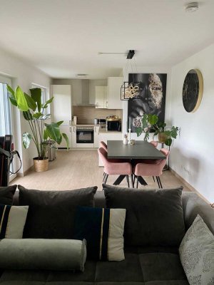 Helle 3-Zi.-EG-Garten-Wohnung mit EBK und großer Südterrasse -ab 1.11.25 von Privat