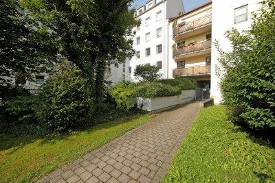 ERBBAURECHT: Großzügige 4-Zimmer Wohnung mit 2 x Balkonen + TG-Stellplatz + Keller- & Speicherabteil