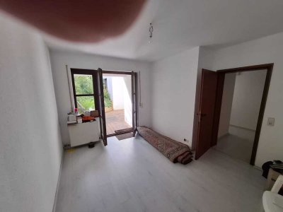 Schöne 2-Raum-Wohnung in Bad HOMBURG-61352