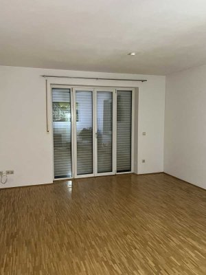 Helle 2-Zimmer-Wohnung mit Balkon in Ingolstadt-Mitte