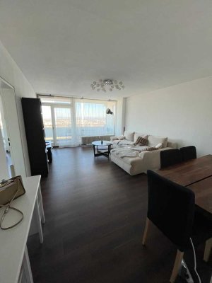 Beautiful 63.9m² 2-Zimmer Wohnung in Bornheim mit Stellplatz & Balkon! Maklerfrei.