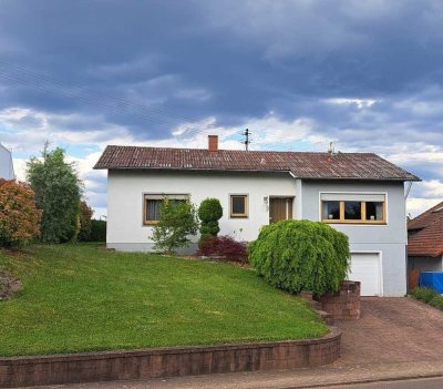 Schönes Einfamilienhaus mit tollem Grundstück in Lebach-Falscheid