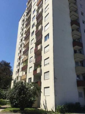 Hier findet jeder seinen Platz: individuelle 2-Zi.-Wohnung