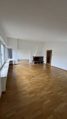 Stilvolle 120 m² Wohnung am Bandelberg mit Blick auf den Hermann