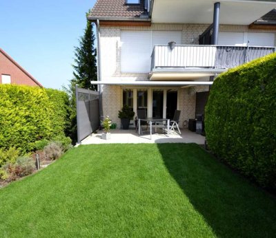 Moderne Wohnung mit eigenem Garten und Garage am Hageberg