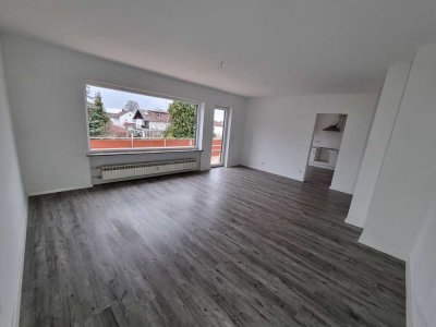 Helle 4-Zimmer-Wohnung mit Balkon, Tageslichtbad & Gäste-WC
