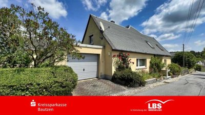Altbaucharme trifft Gartenparadies