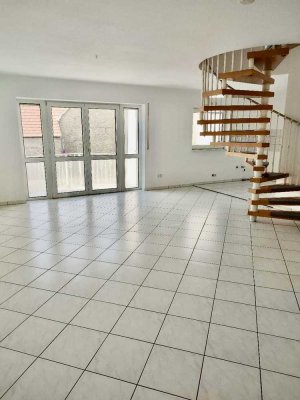 Helle 2,5-Zimmer Maisonette in Büttelborn-Worfelden