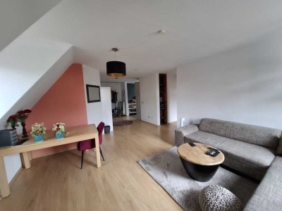 Gemütliche Dachgeschosswohnung mit Charme und Stellplatz