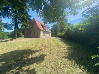 Lilienthal Truperdeich - Sonniges Grundstück mit Altimmobilie