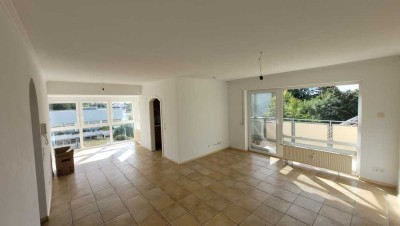 Helle 3-Zimmer-Wohnung mit Balkon und Tiefgarage in Bad Dürrheim