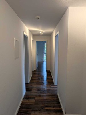 Helle 3 Zimmer Wohnung mit Einbauküche und Stellplatz in Klein Berkel - ab sofort verfügbar!