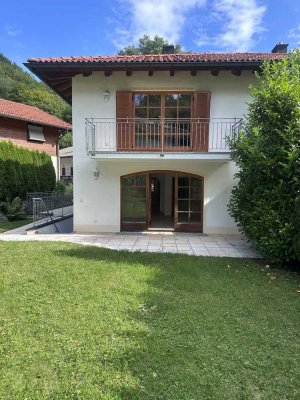 DHH in Hohenaschau im Chiemgau - Ihre gemütliche Festung in den Bergen